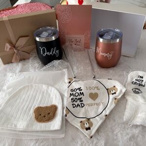 Mom N Dad Gift Box with goodies inside